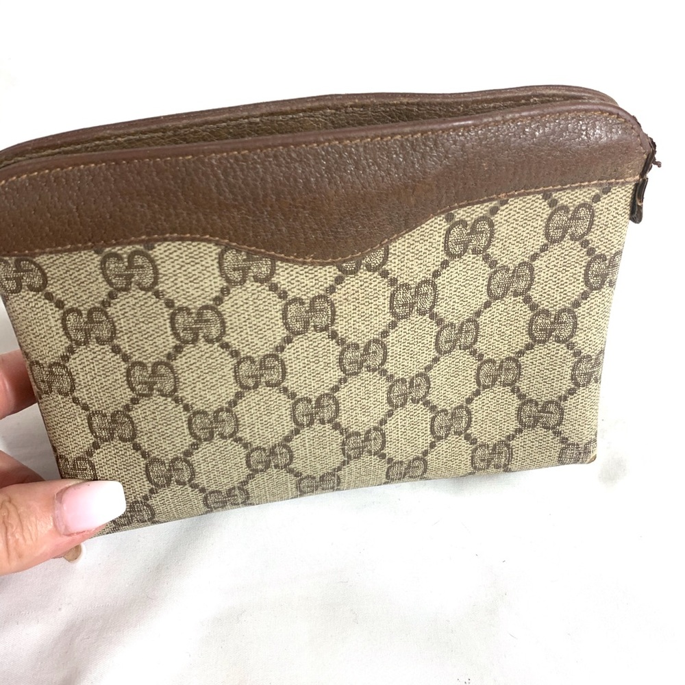 VINTAGE AUTHENTIC GUCCI COSMETIC BAG